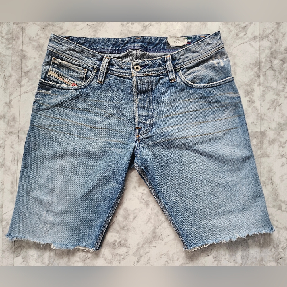 DIESEL Zaf Vintage Y2K Cut-off 100% Cotton Size 32 Denim Shorts!